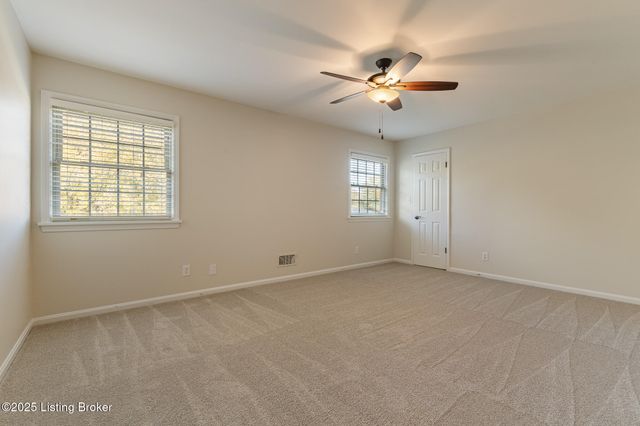 11018 Brechin Rd, Louisville, KY 40243