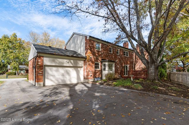 11018 Brechin Rd, Louisville, KY 40243