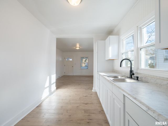 252 KEIL Avenue, East Peoria, IL 61611