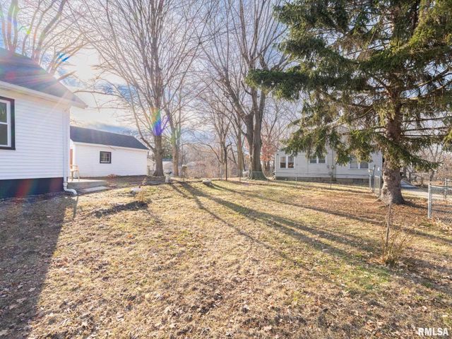 252 KEIL Avenue, East Peoria, IL 61611