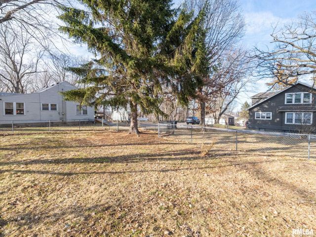 252 KEIL Avenue, East Peoria, IL 61611