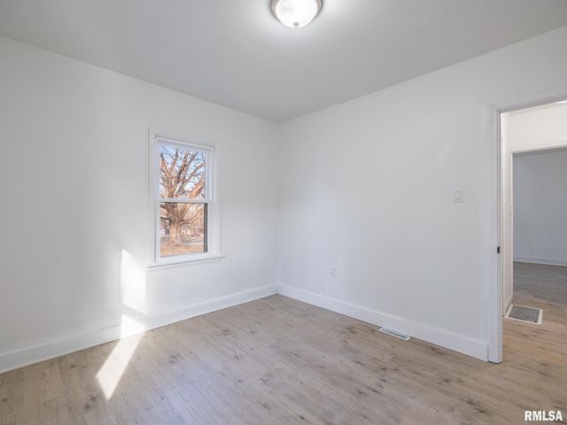 252 KEIL Avenue, East Peoria, IL 61611