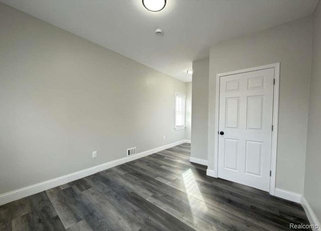 6022 Hazlett Street, Detroit, MI 48210