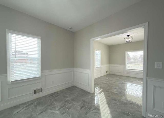 6022 Hazlett Street, Detroit, MI 48210