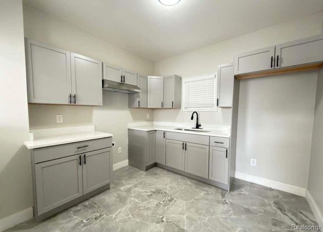 6022 Hazlett Street, Detroit, MI 48210