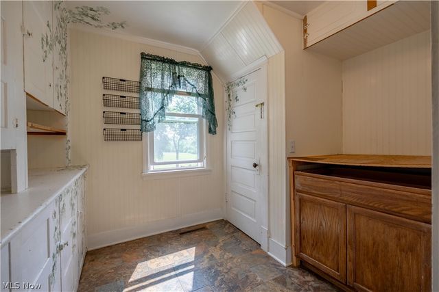 3372 McClintocksburg Road, Diamond, OH 44412