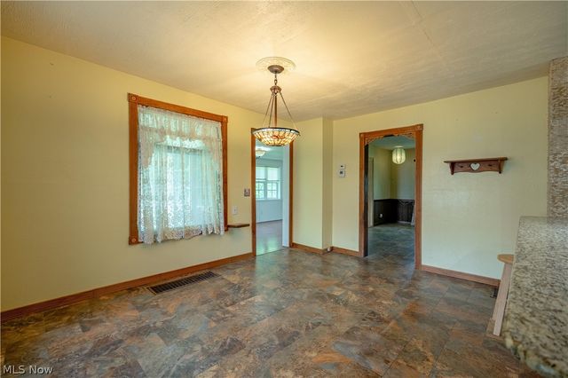 3372 McClintocksburg Road, Diamond, OH 44412