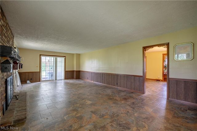 3372 McClintocksburg Road, Diamond, OH 44412