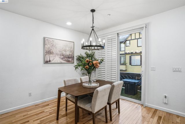 147 Landsdowne Loop, San Ramon, CA 94582