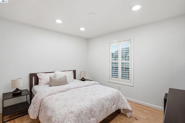 147 Landsdowne Loop, San Ramon, CA 94582