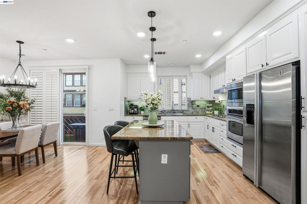 147 Landsdowne Loop, San Ramon, CA 94582