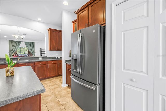 7717 TANGLE BROOK BOULEVARD, Gibsonton, FL 33534