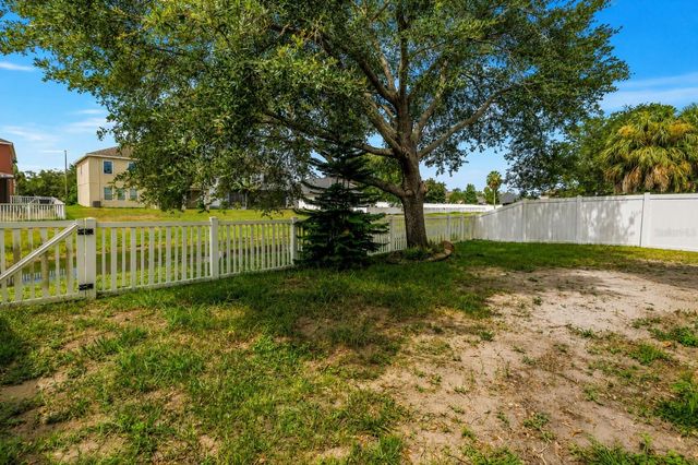 7717 TANGLE BROOK BOULEVARD, Gibsonton, FL 33534