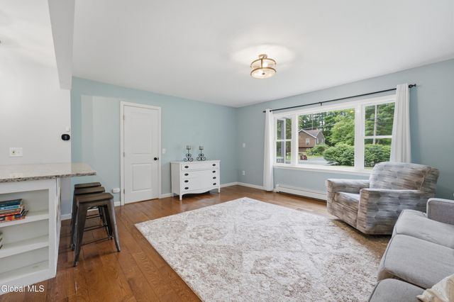 32 Kings Road, Lake George, NY 12845