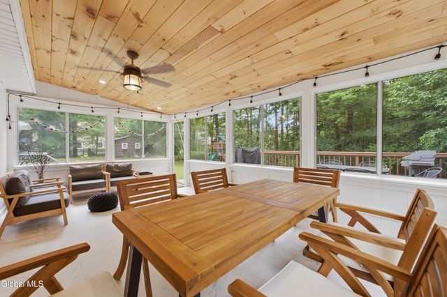 32 Kings Road, Lake George, NY 12845