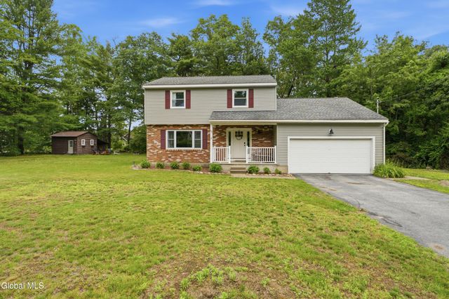 32 Kings Road, Lake George, NY 12845