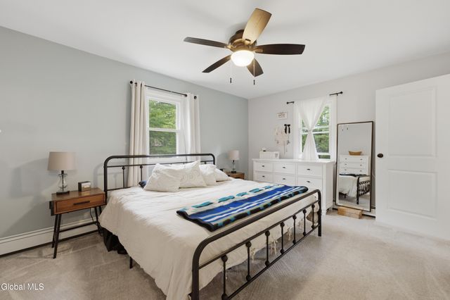 32 Kings Road, Lake George, NY 12845
