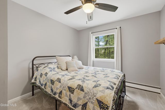 32 Kings Road, Lake George, NY 12845