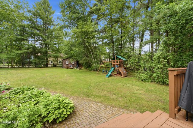 32 Kings Road, Lake George, NY 12845
