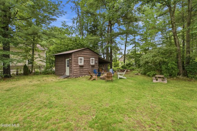 32 Kings Road, Lake George, NY 12845