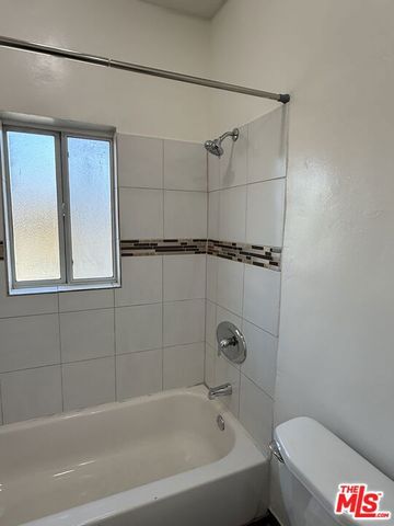 334 N Heliotrope Drive 203, Los Angeles, CA 90004