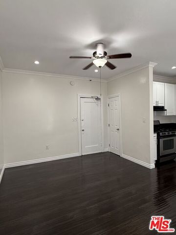 334 N Heliotrope Drive 203, Los Angeles, CA 90004