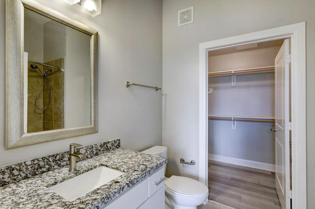300 St Joseph Parkway 212, Houston, TX 77002