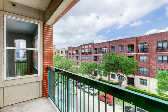 300 St Joseph Parkway 212, Houston, TX 77002