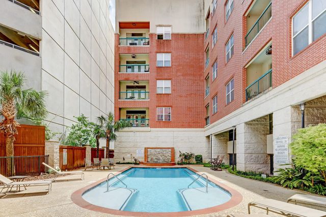 300 St Joseph Parkway 212, Houston, TX 77002
