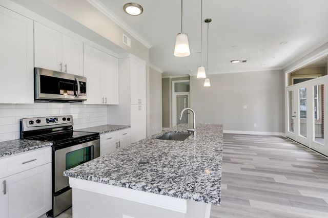 300 St Joseph Parkway 212, Houston, TX 77002