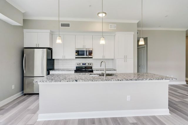 300 St Joseph Parkway 212, Houston, TX 77002