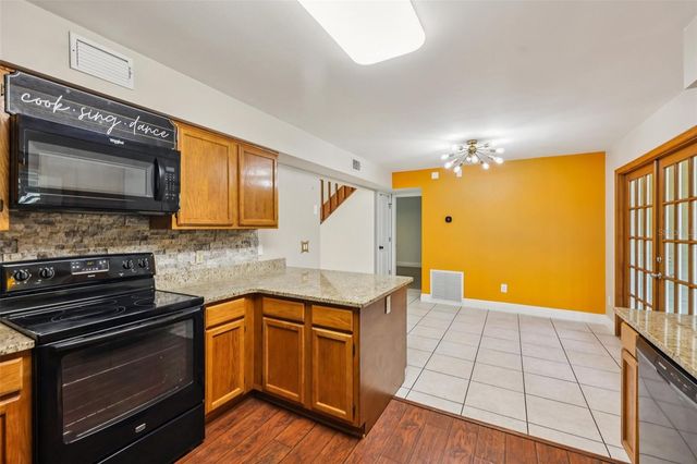 490 HIDDEN RIDGE DRIVE, Deltona, FL 32725