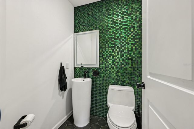 490 HIDDEN RIDGE DRIVE, Deltona, FL 32725