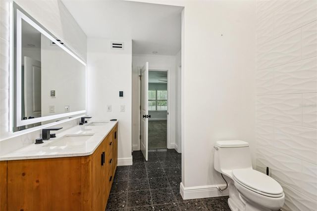 490 HIDDEN RIDGE DRIVE, Deltona, FL 32725