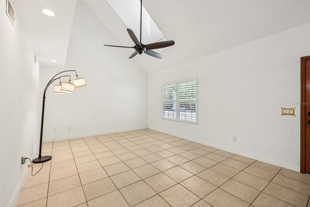 490 HIDDEN RIDGE DRIVE, Deltona, FL 32725