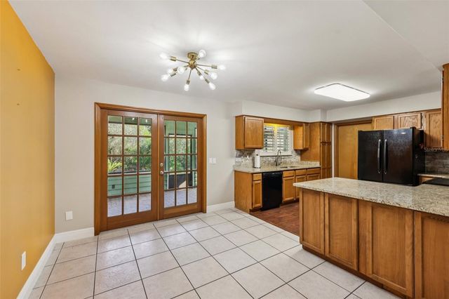 490 HIDDEN RIDGE DRIVE, Deltona, FL 32725