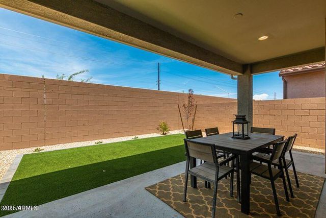 8914 W Palo Verde Drive, Glendale, AZ 85305
