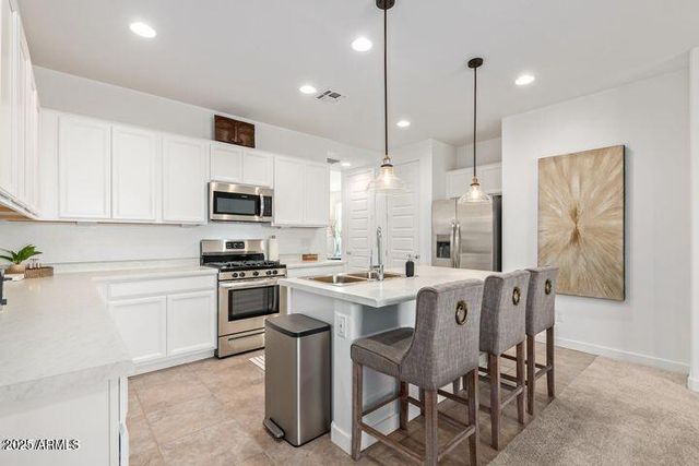 8914 W Palo Verde Drive, Glendale, AZ 85305