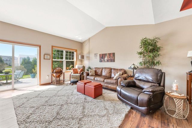 2203 Seminole STREET, Grafton, WI 53024