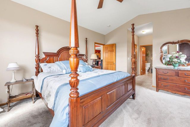 2203 Seminole STREET, Grafton, WI 53024