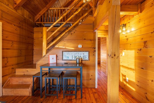 37462 Price Road, Logan, OH 43138