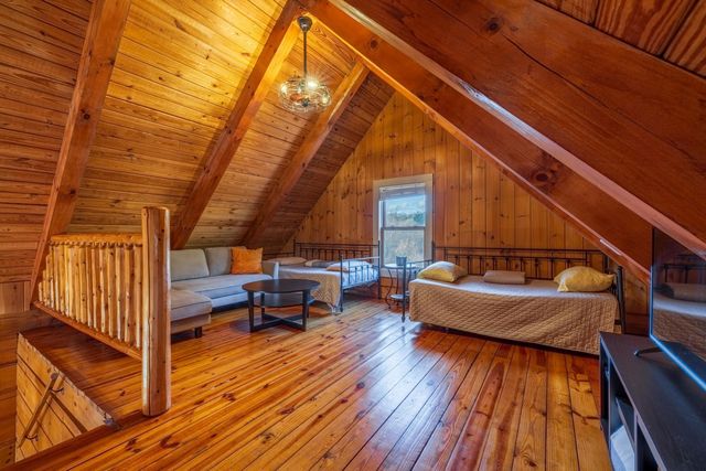 37462 Price Road, Logan, OH 43138