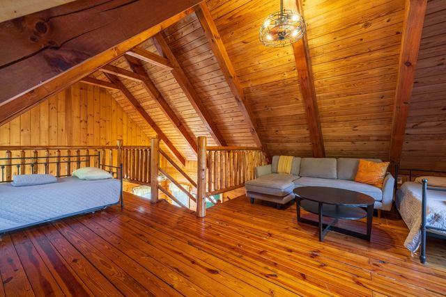 37462 Price Road, Logan, OH 43138