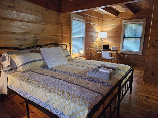 37462 Price Road, Logan, OH 43138