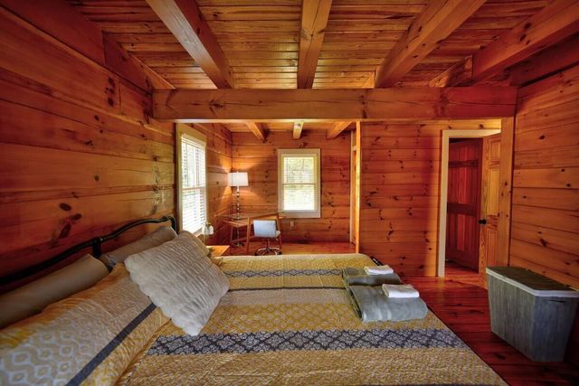 37462 Price Road, Logan, OH 43138