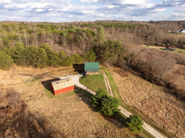 37462 Price Road, Logan, OH 43138