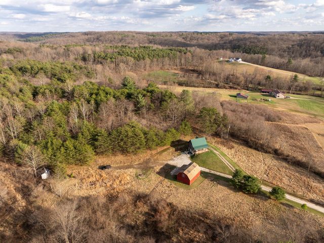 37462 Price Road, Logan, OH 43138