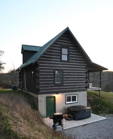 37462 Price Road, Logan, OH 43138