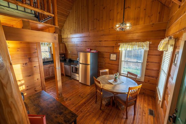 37462 Price Road, Logan, OH 43138