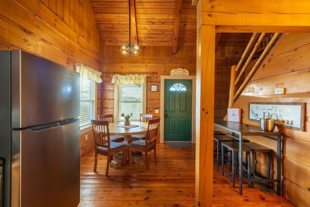 37462 Price Road, Logan, OH 43138